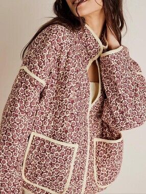 Quilted Floral Bomber Jacket in Mauve with Cream Trim (size M)